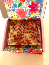 Load image into Gallery viewer, Mother&#39;s Day White Chocolate and Raspberry Fudge

