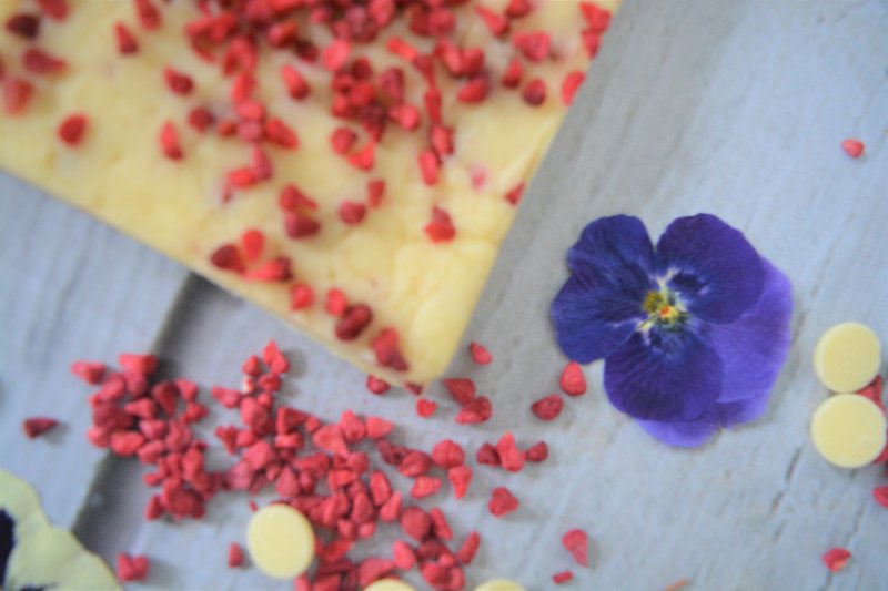 White Chocolate and Raspberry Fudge